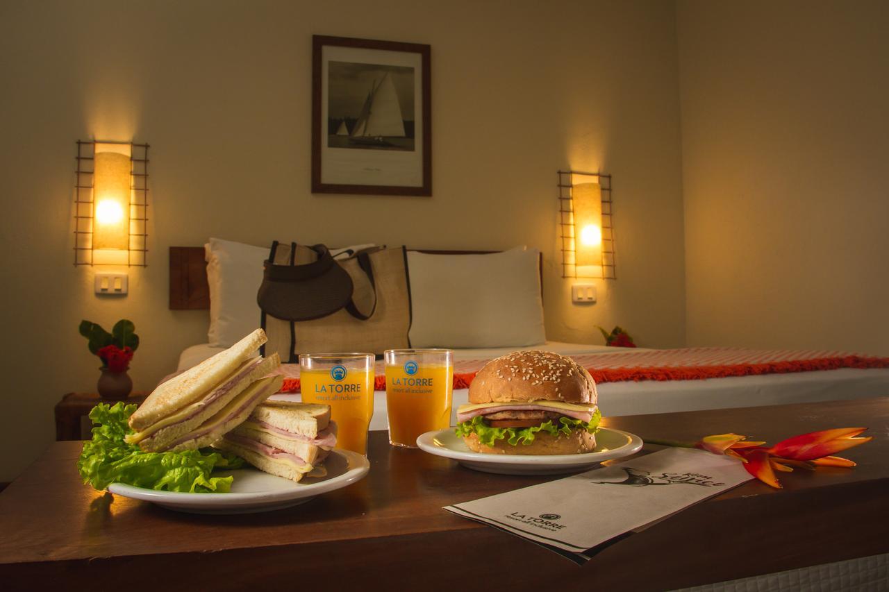 La Torre Resort All Inclusive Порту-Сегуру Екстер'єр фото Room service